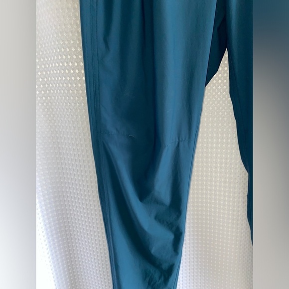 Women’s Lululemon Athletica Run With Rover Pant Alberta Lake size 6 (lined) - Picture 5 of 16